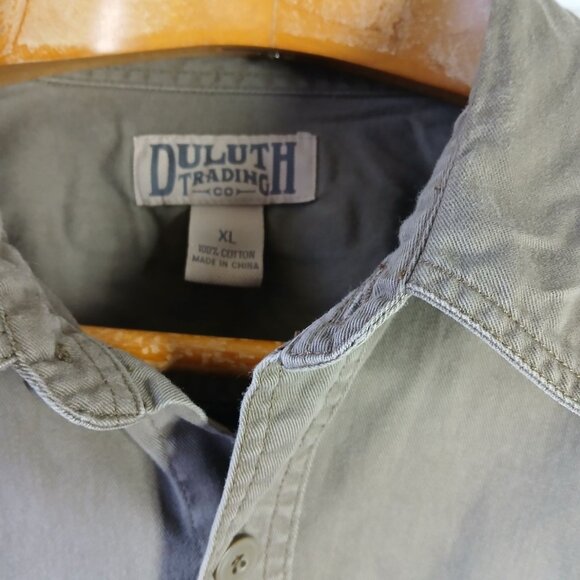 Duluth Trading Mens XL Brown Long Sleeve Utility Shirt Cotton Button Up Pockets - Picture 5 of 14